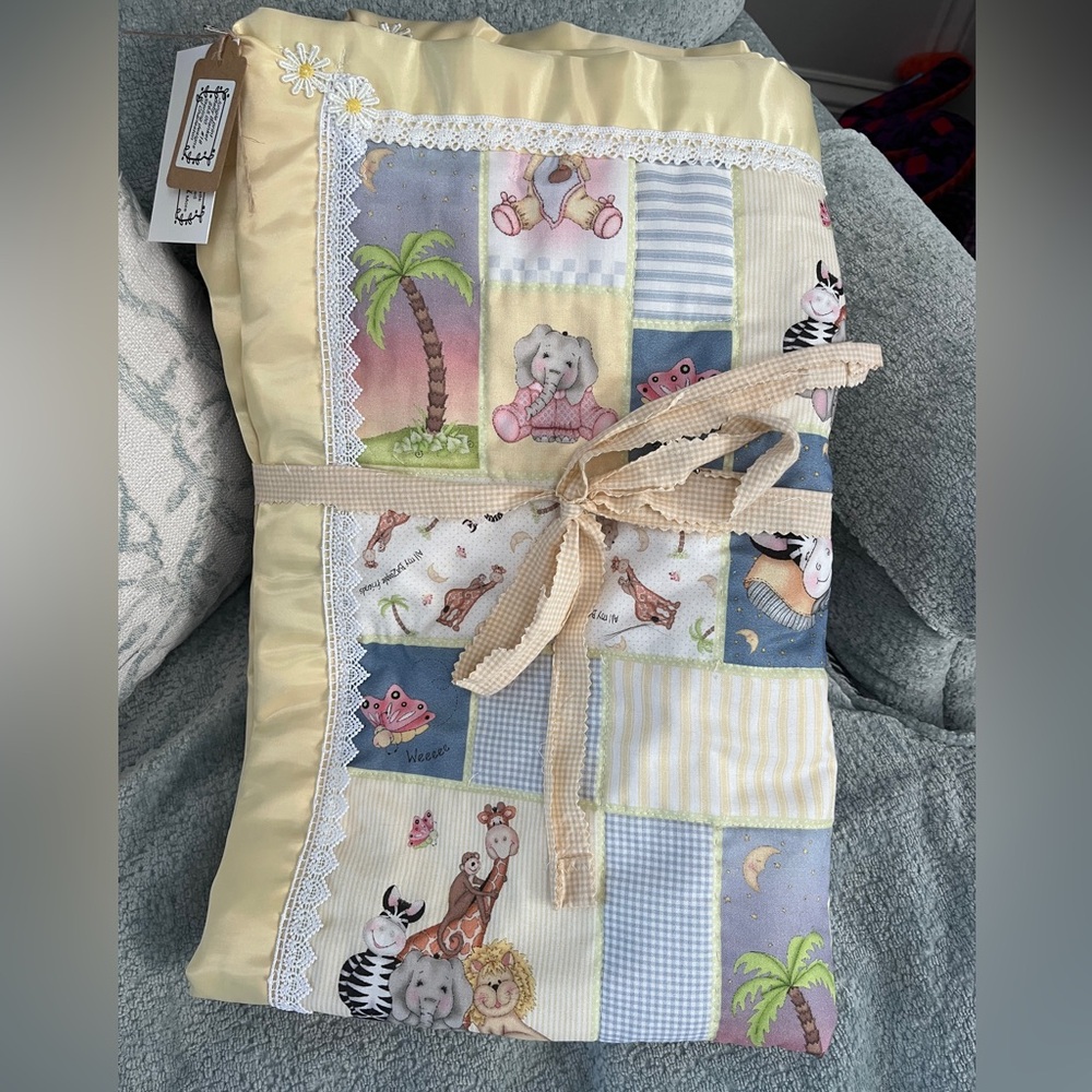 Handmade & curated in Charleston,SC crib size baby quilt jungle theme - Picture 3 of 4